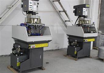 Die casting equipment